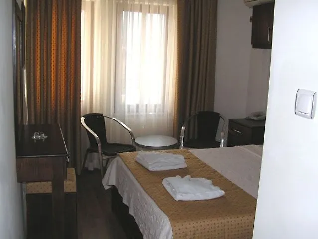 Babadan Boutique 말마리스